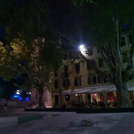 Nina Apartman Zára